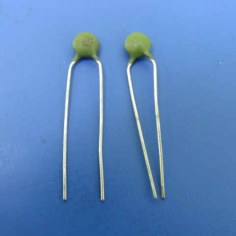 NIC COMPONENTS NCD221K1KVY5FF Qty of 100 per Lot CAP CER DISC 220PF 1000V 10%
