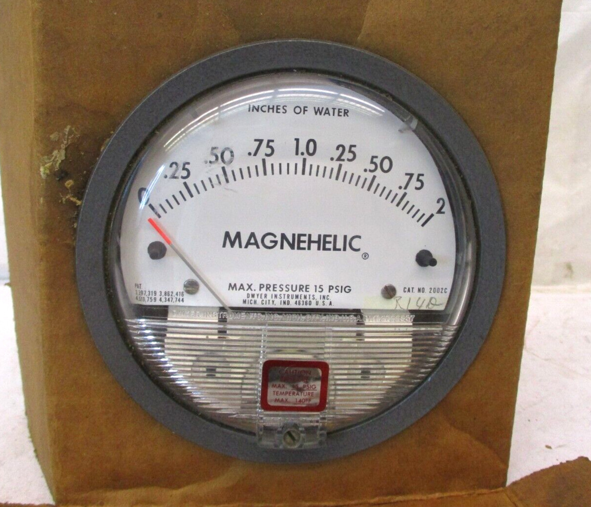 Dwyer 2002C Magnehelic Differential Pressure Gage 15 PSIG Max 0-2″ A7253WVS