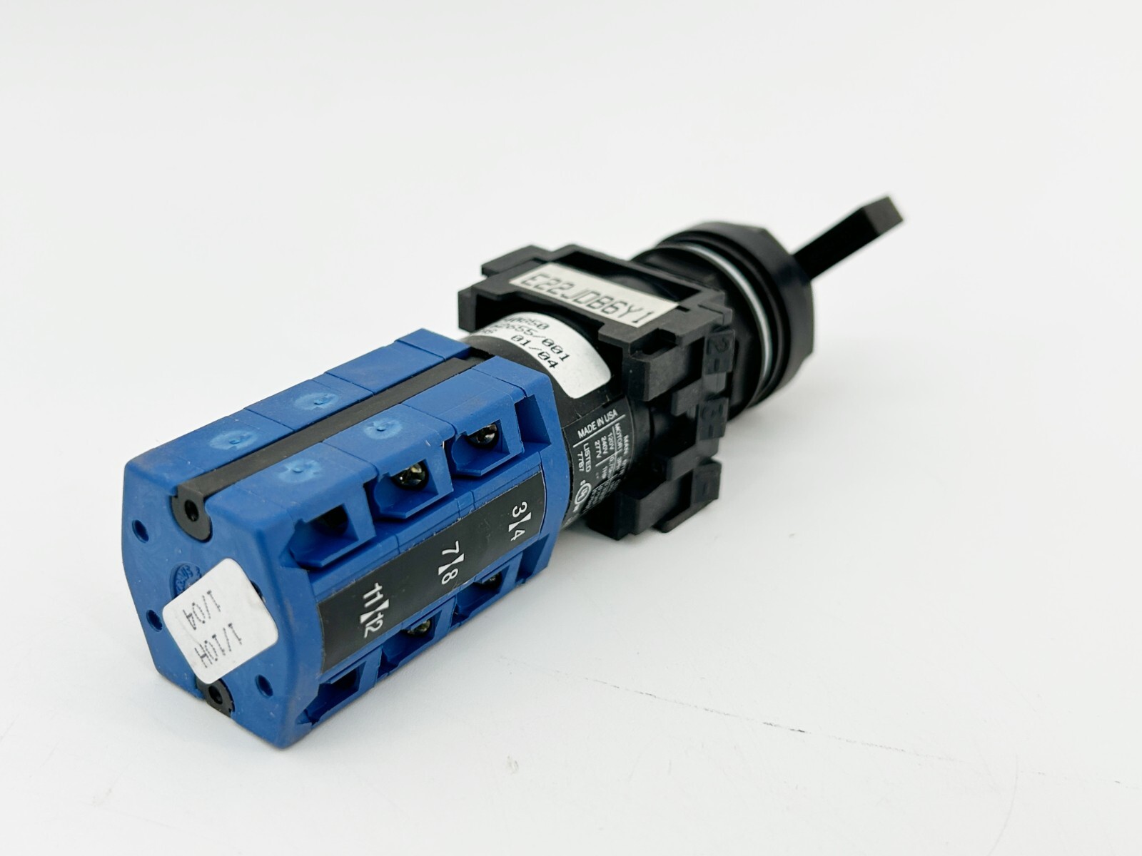 New Kraus and Naimer E22JDB6Y1 Selector Switch 6 Position Rotary 440V