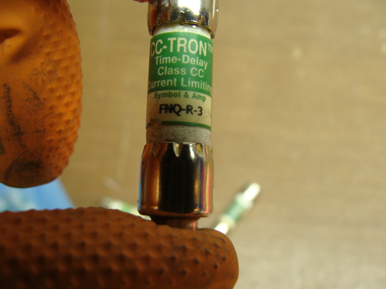 LOT OF 9 CC-TRON CURRENT LIMITING TIME DELAY FUSES FNQ-R3 600V 3A