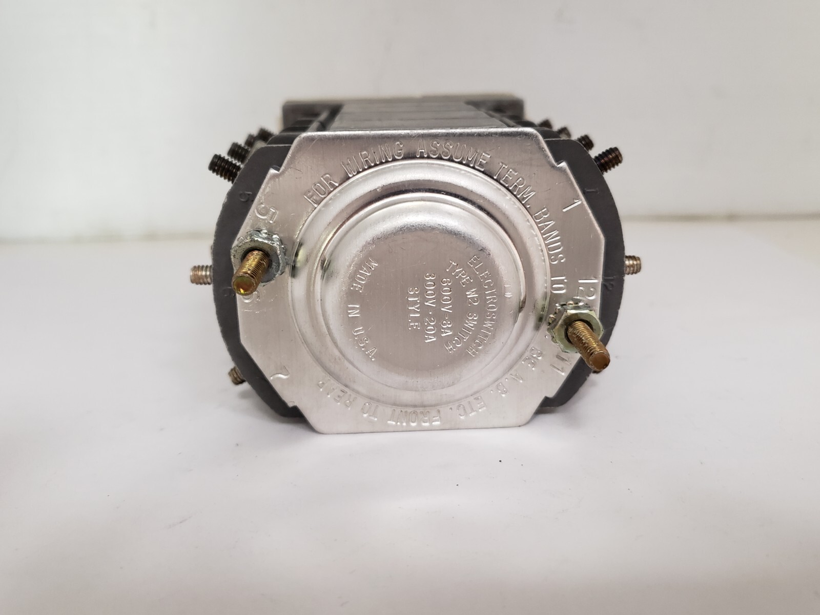 ELECTROSWTICH 505A704G01 ROTARY SWITCH 600V AC NIB