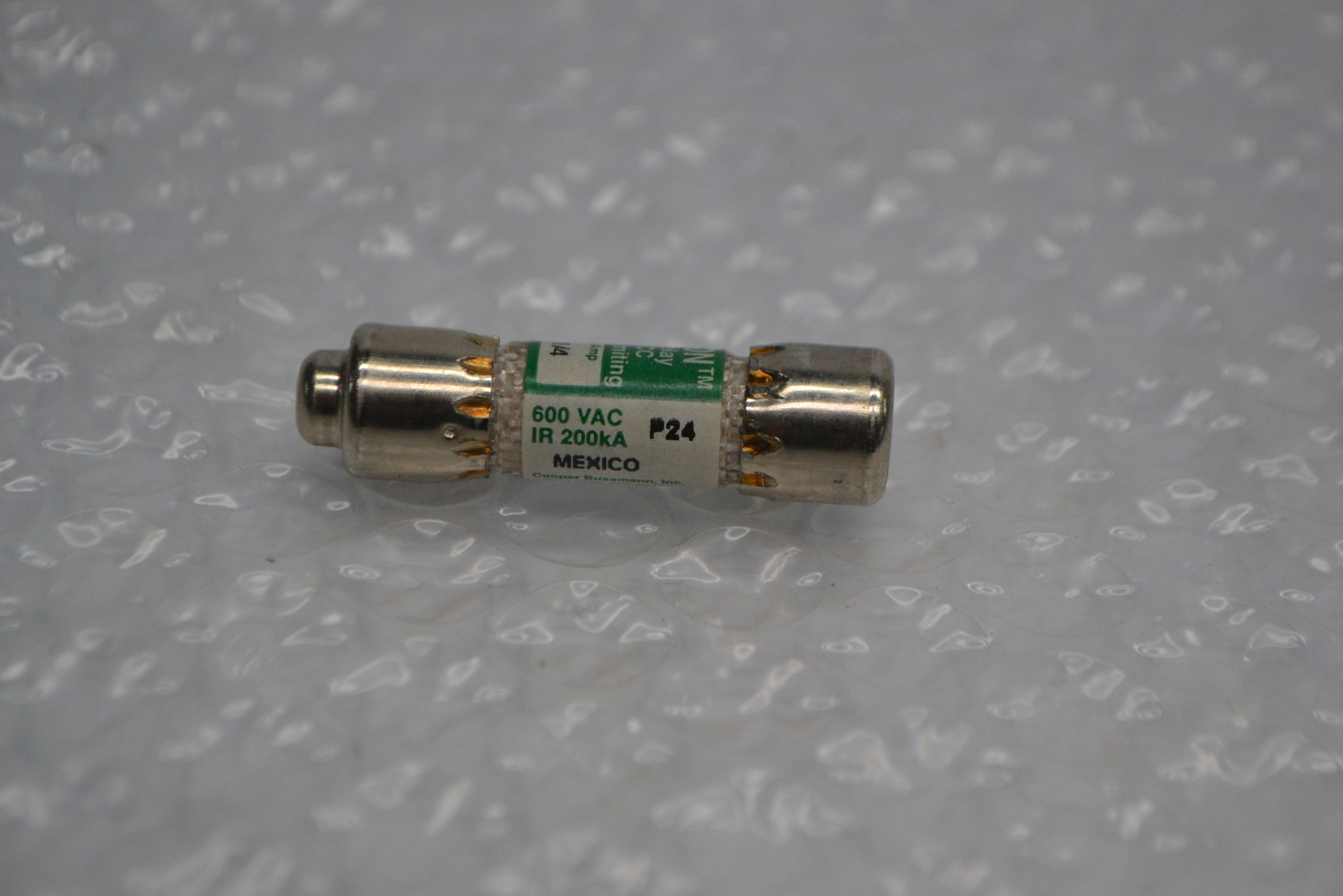 BUSSMANN FNQ-R-1/4 FUSE LOT OF 7 NSNP
