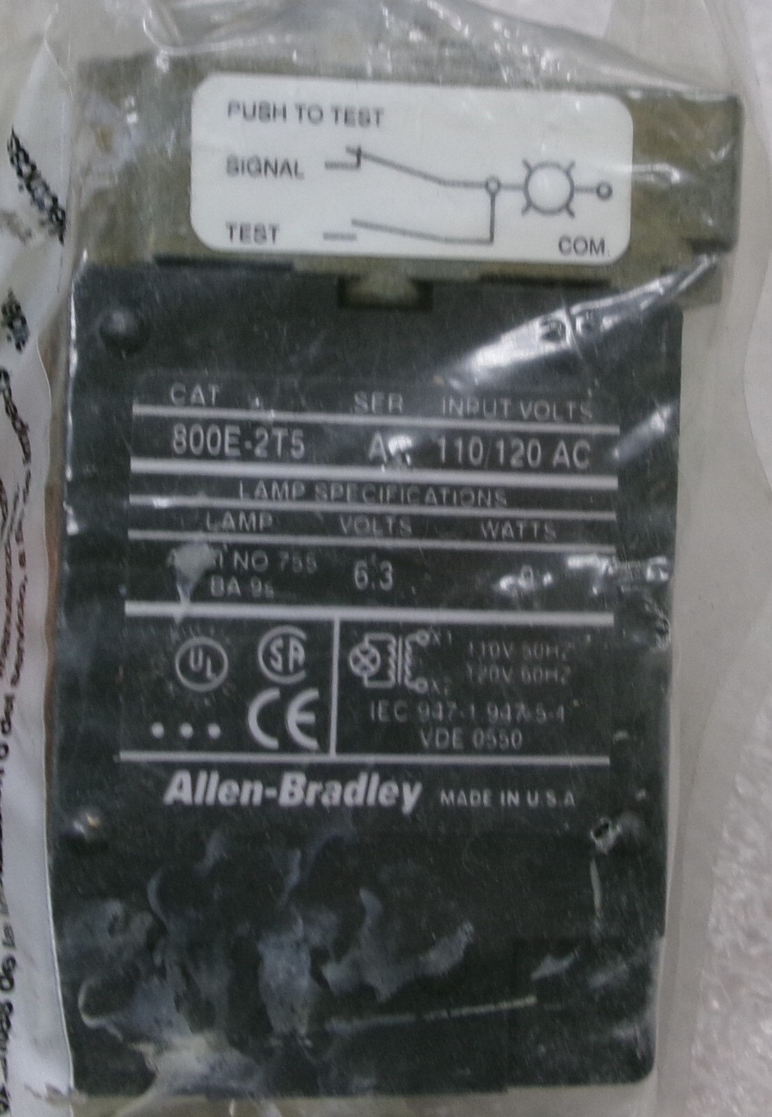Allen Bradley 800E Transformer Module with lluminated Extended Push Button #686G