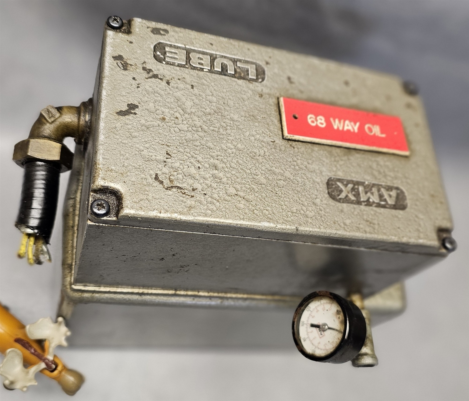 Lube-Matic AMX-T Lubetron Timer 1-10 min 2-120cc