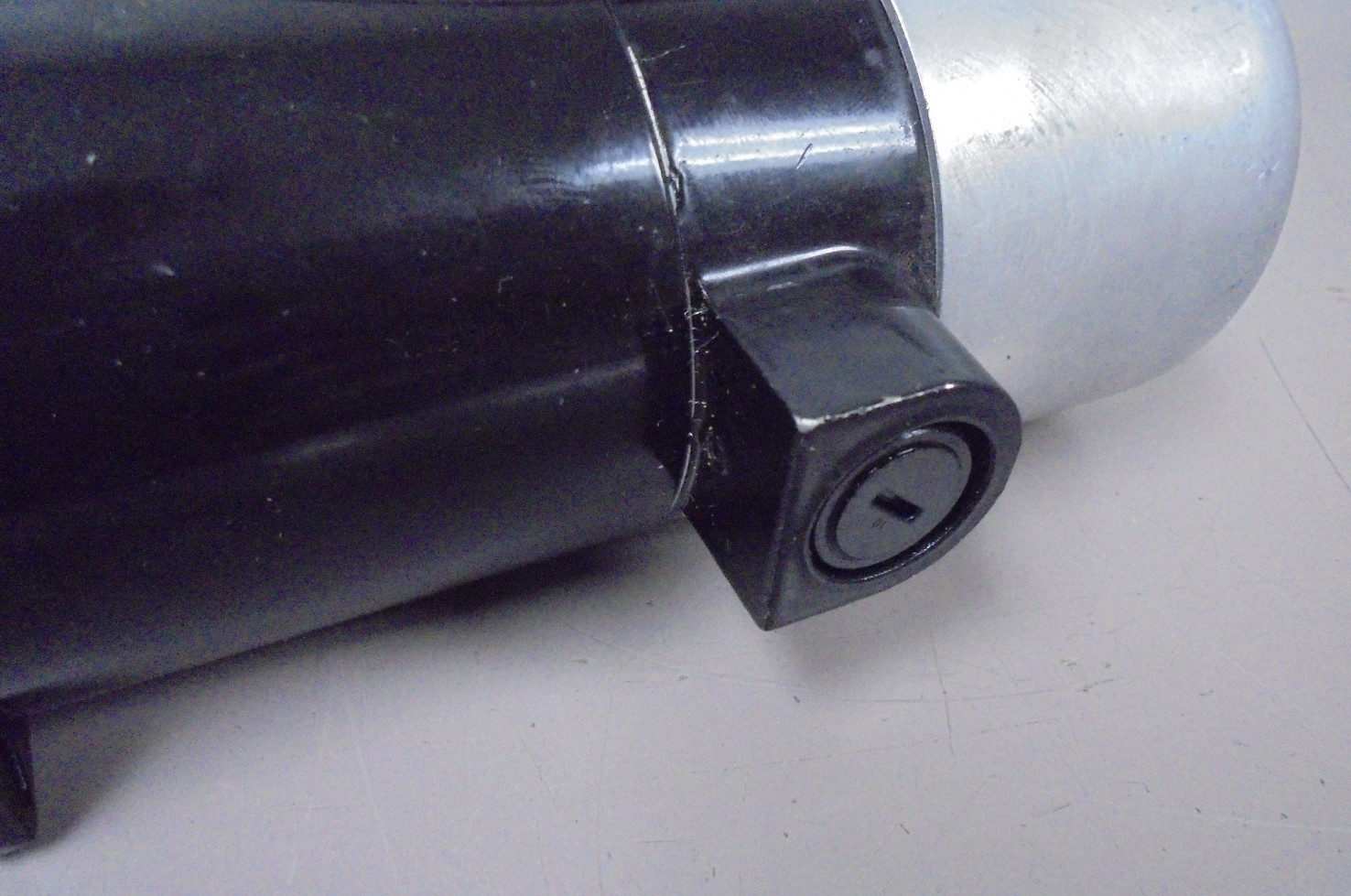 Bodine Electric 24A2FEPM 1/14 HP Small Geared Motor 70V DC 1.3A 3000 RPM