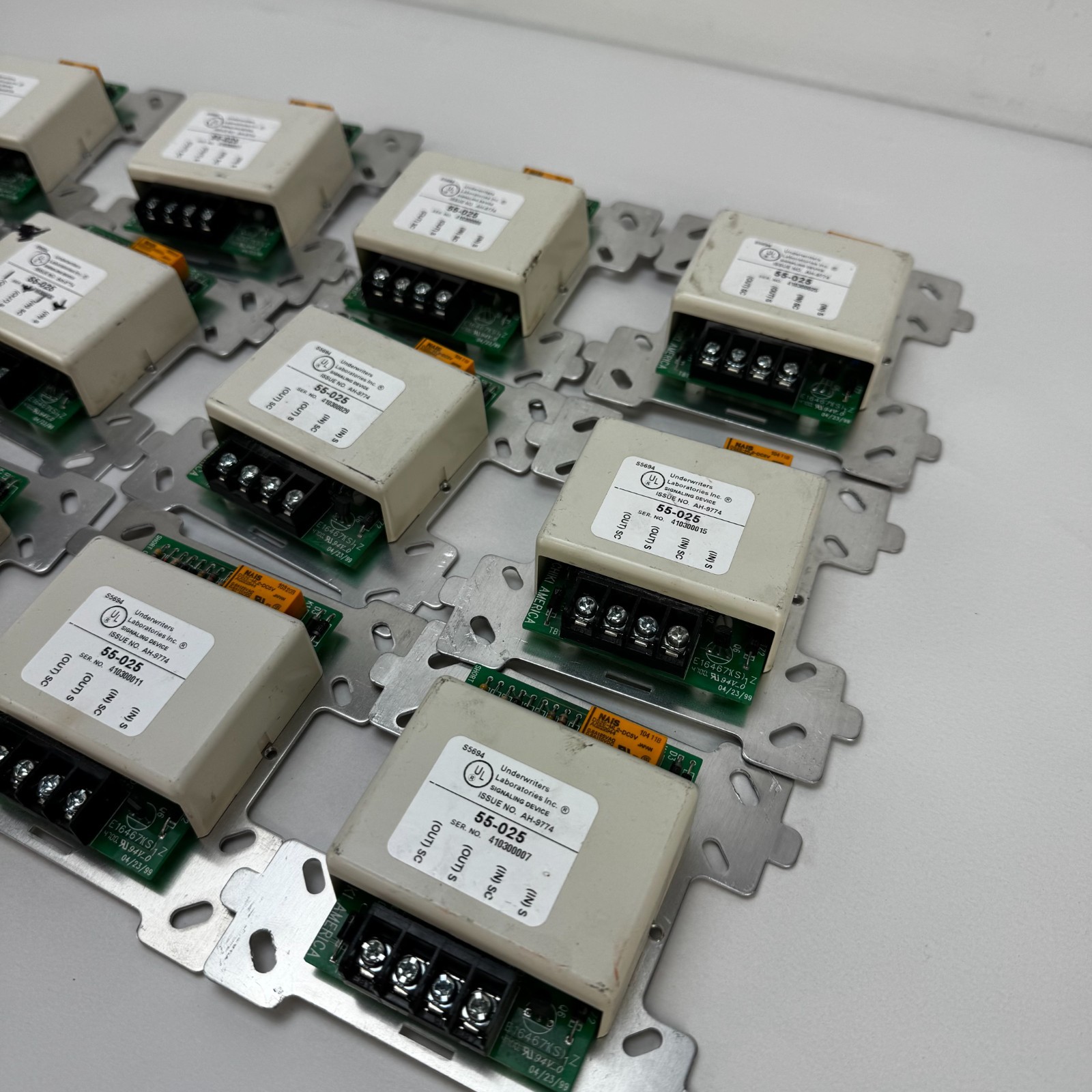 Lot of 12 Hochiki DCP-SCI 55-025 Short Circuit Fire Alarm Isolators AH-9774