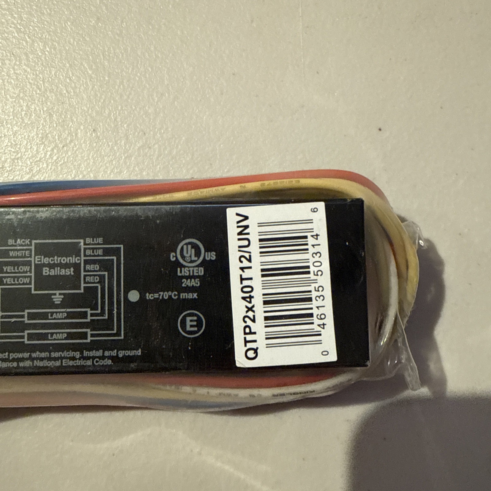 New Osram QTP2x40T12/UNV/RS/SC Electronic Ballast 120-277v