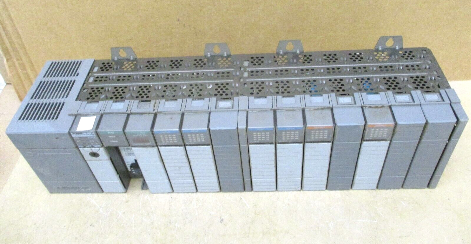 Allen-Bradley SLC 500 1746-P3 Ser A SLC 5/04 CPU 1747-L542 48663GN