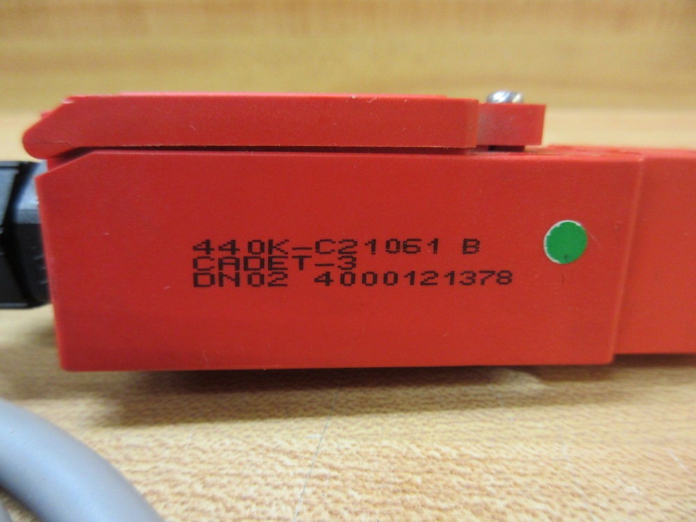 Allen Bradley 440K-C21061 Series A Safety Switch With Wiring