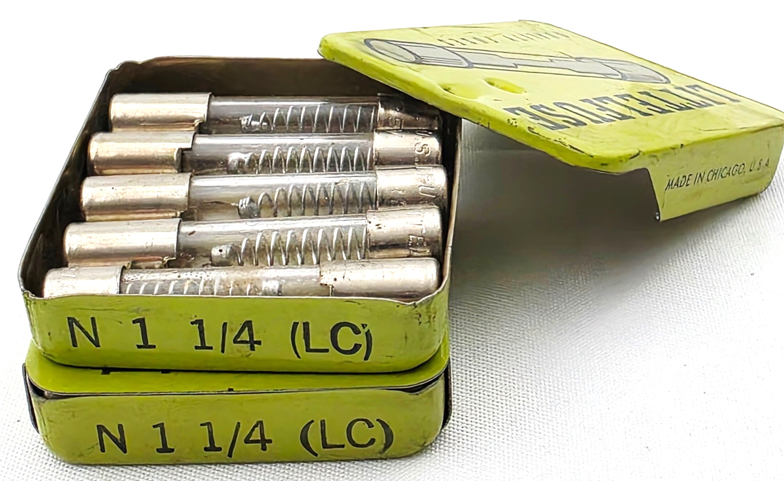 Lot of 10 Littelfuse N-1-1/4A LC 125 Volt 1-1/4 Amp Vintage Glass Fuses
