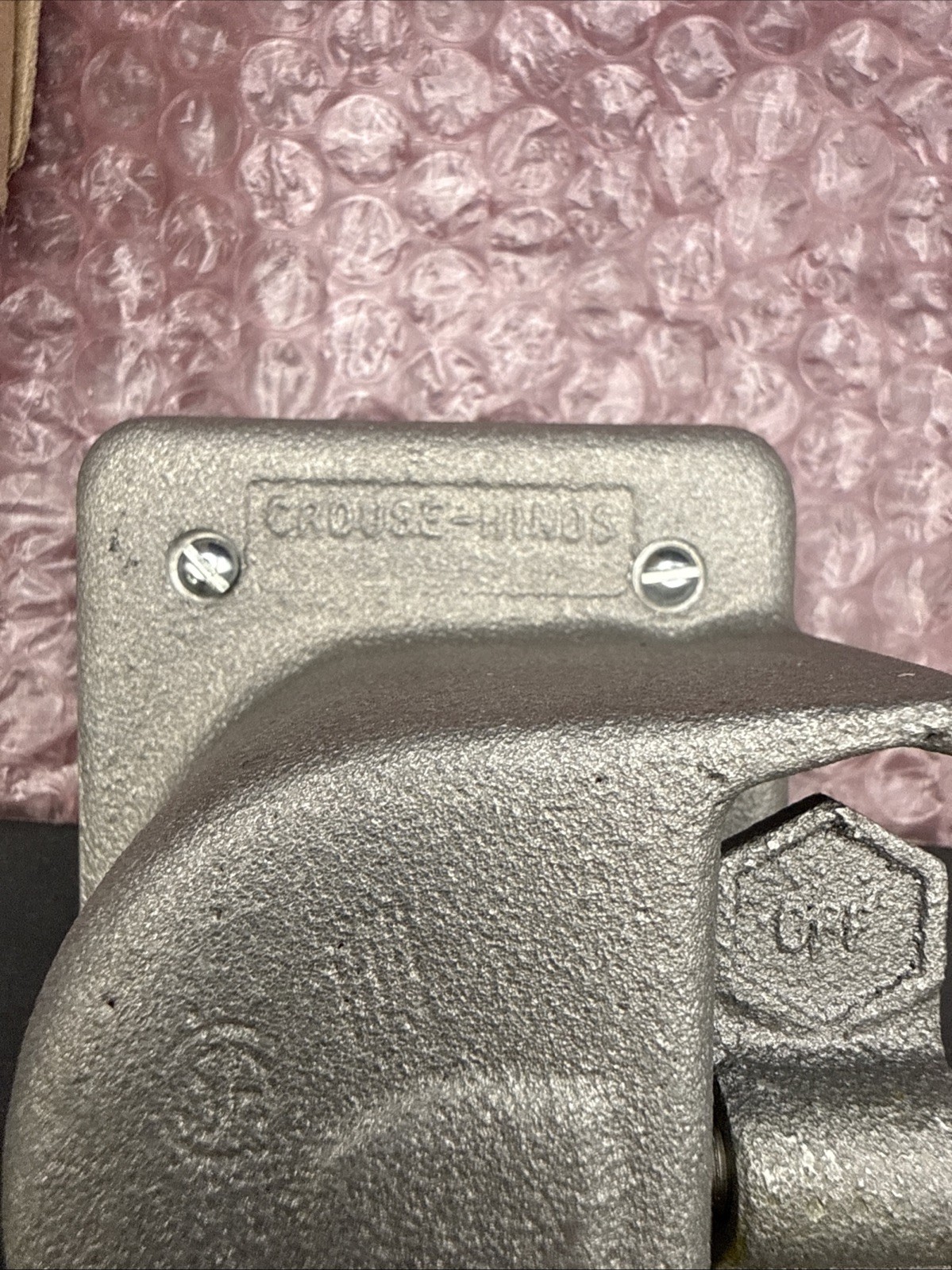 Eaton DS181 Snap Switch Cover Die-Cast Aluminum Raintight – Pack of 2 NEW