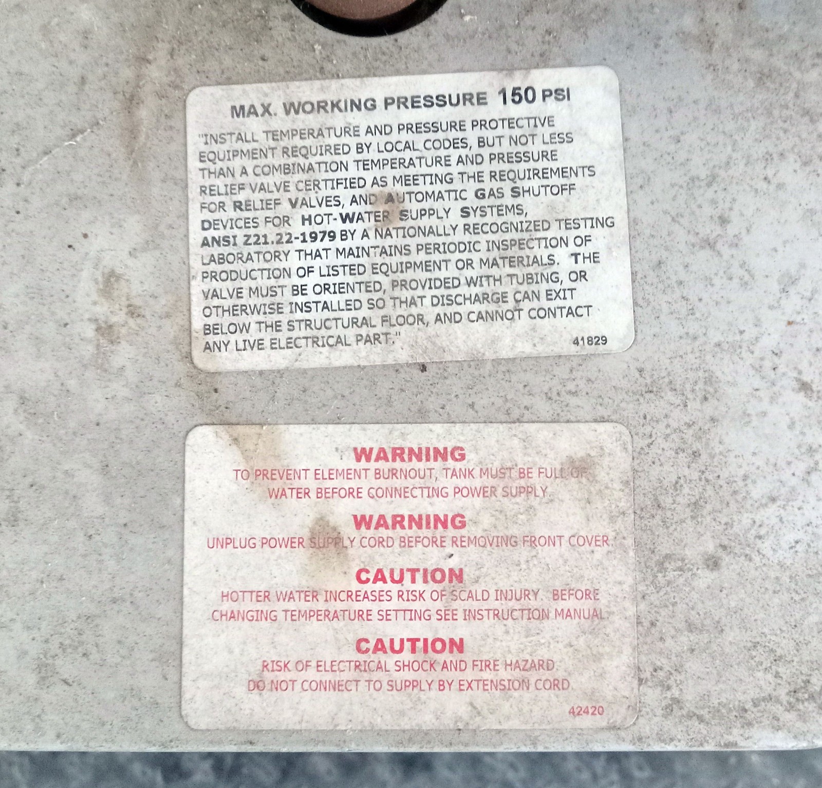 1 USED ISE W154 4 GALLON WATER HEATER ***MAKE OFFER***