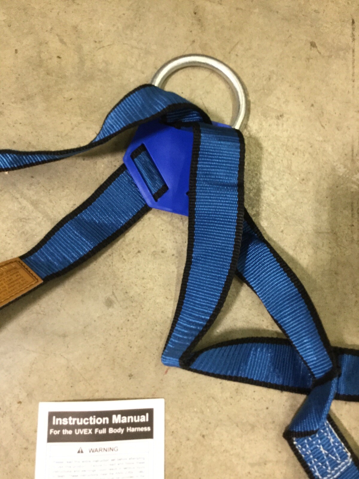 Uvex T601DM Full Body Harness, Medium, Tongue Buckle Leg Straps, Blue