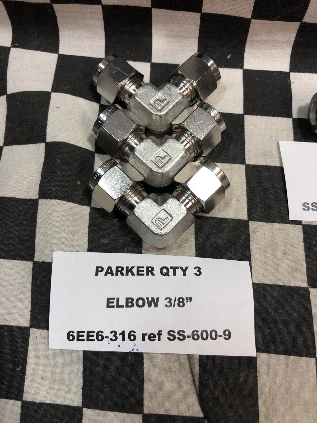 PARKER/SWAGELOK TEE ELBOW 3/8″, 6EE6-316, SS-600-3, SS-600-6, LOT OF 5#1649V3