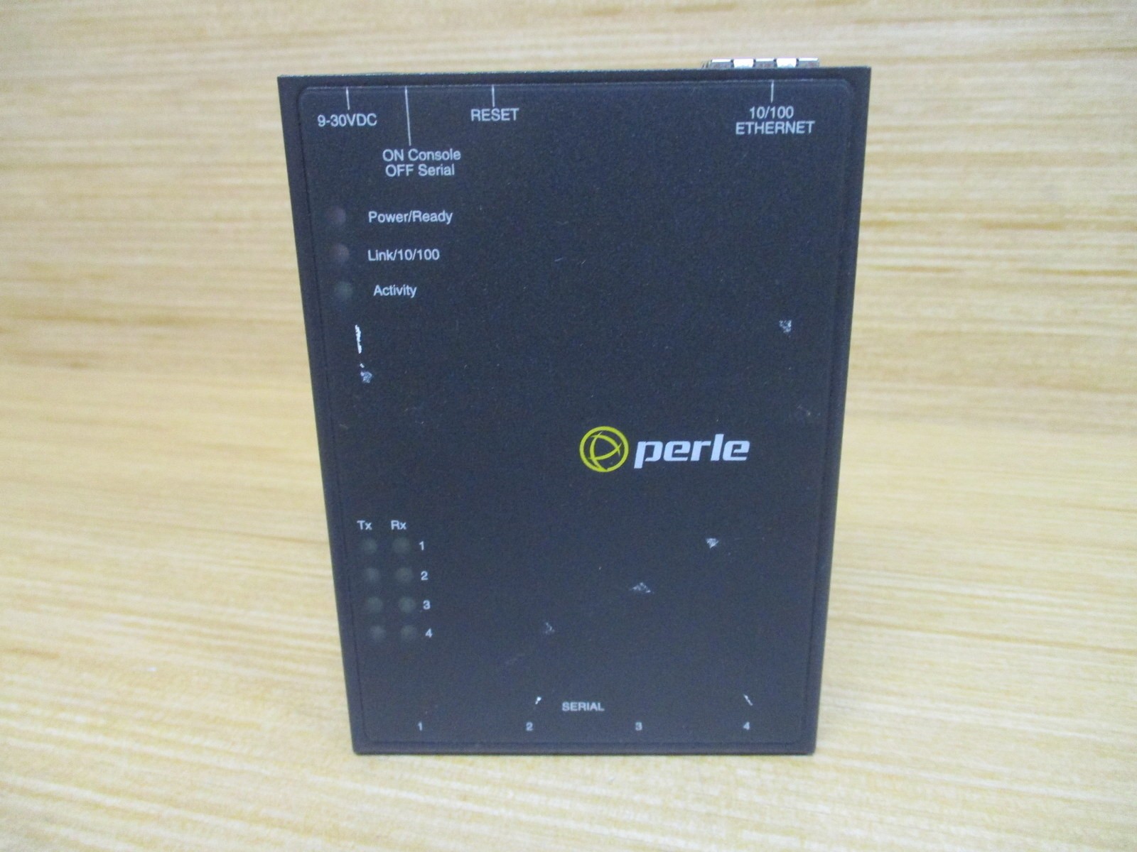 Perle IOLAN STS4 D Terminal Server 04030830