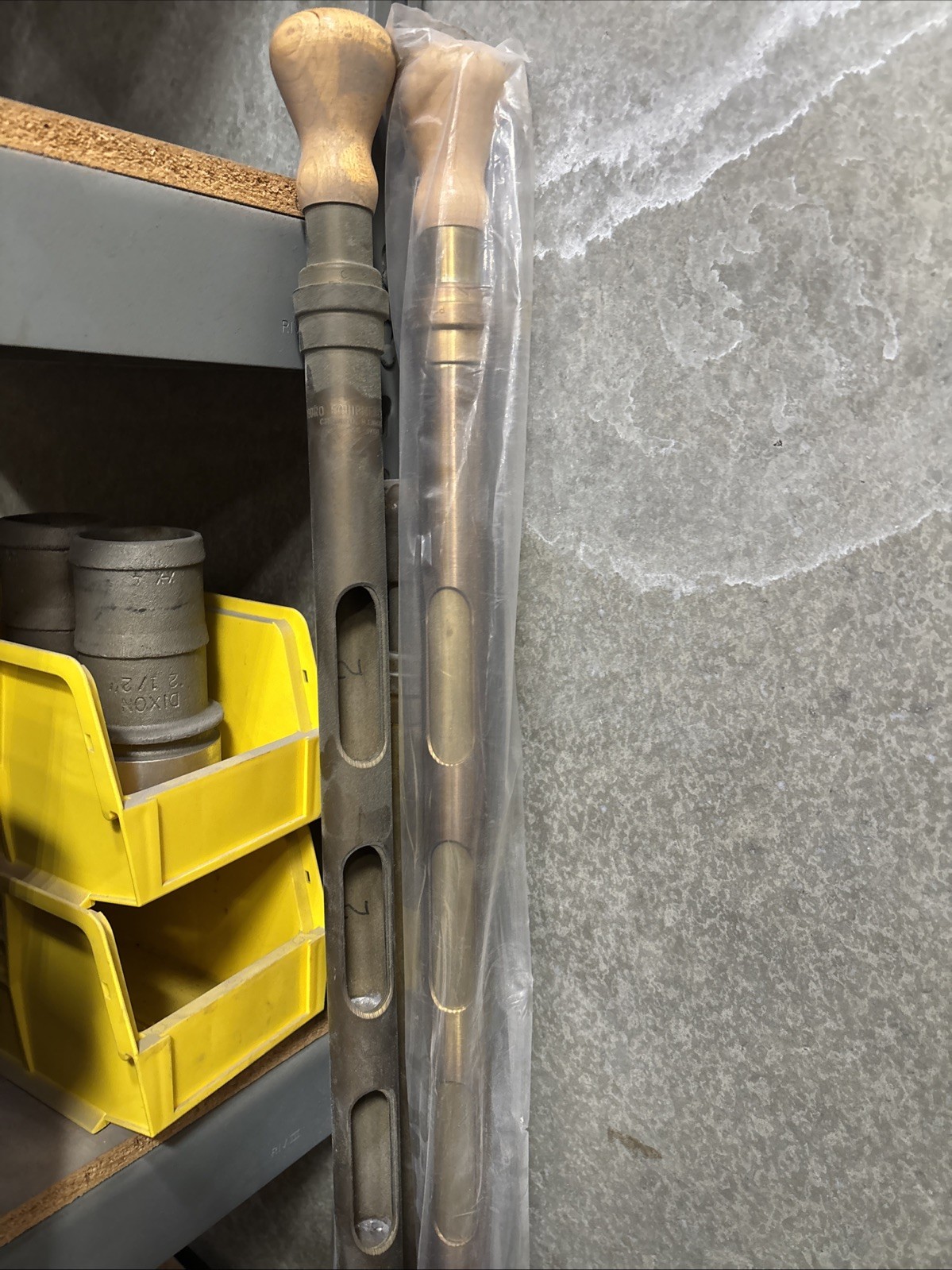 Powder samplers
