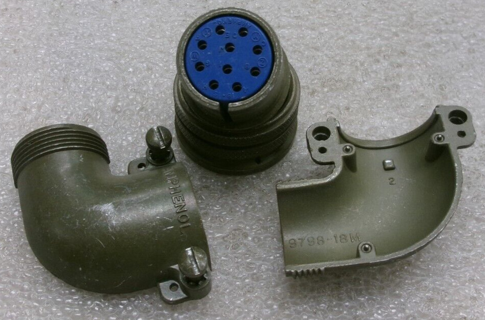 AMPHENOL 18-1S CIRCULAR CONNECTOR SOCKET 10-PIN w/ 90° Split Shell #289D