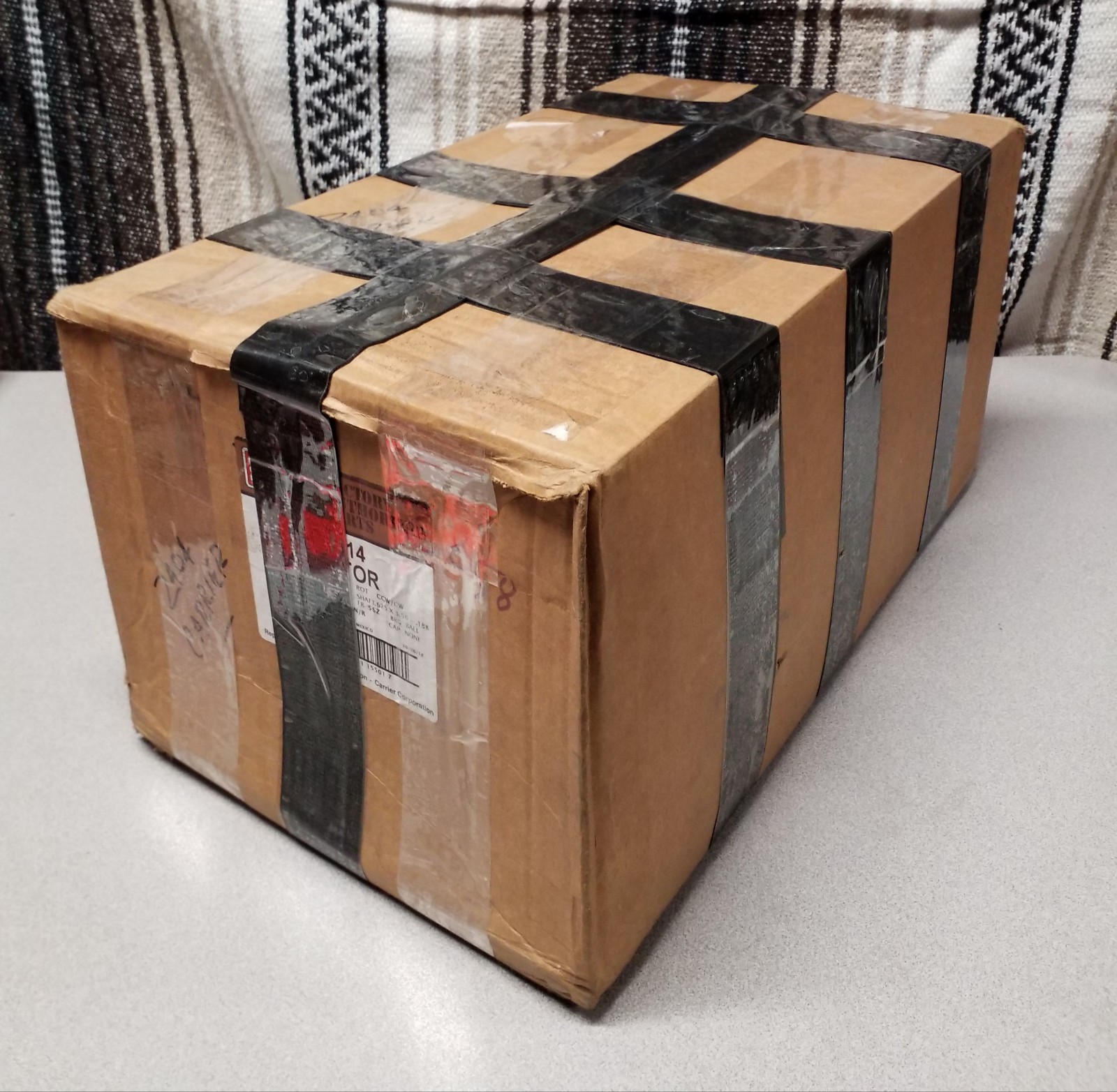 CARRIER HD52VE214 CONDENSER FAN MOTOR NEW IN BOX 200-230/460V 3 PHASE 1140RPM