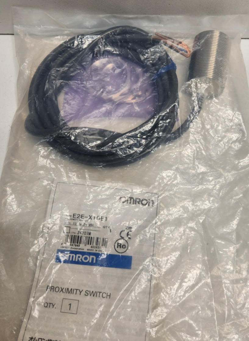 NEW IN BAG! OMRON 24V PROXIMITY SENSOR E2E-X10E1