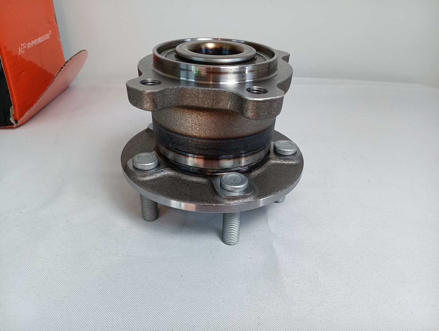 Front Wheel Bearing Hub Assembly & Wheel Bearings A-Premium HB90479-C Open Box