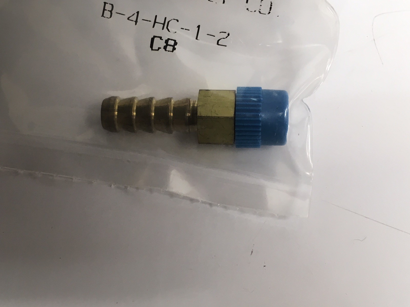 10 NEW Swagelok B-4-HC-1-2 Brass Connector 1/8 in Male NPT to 1/4 in Hose Barb