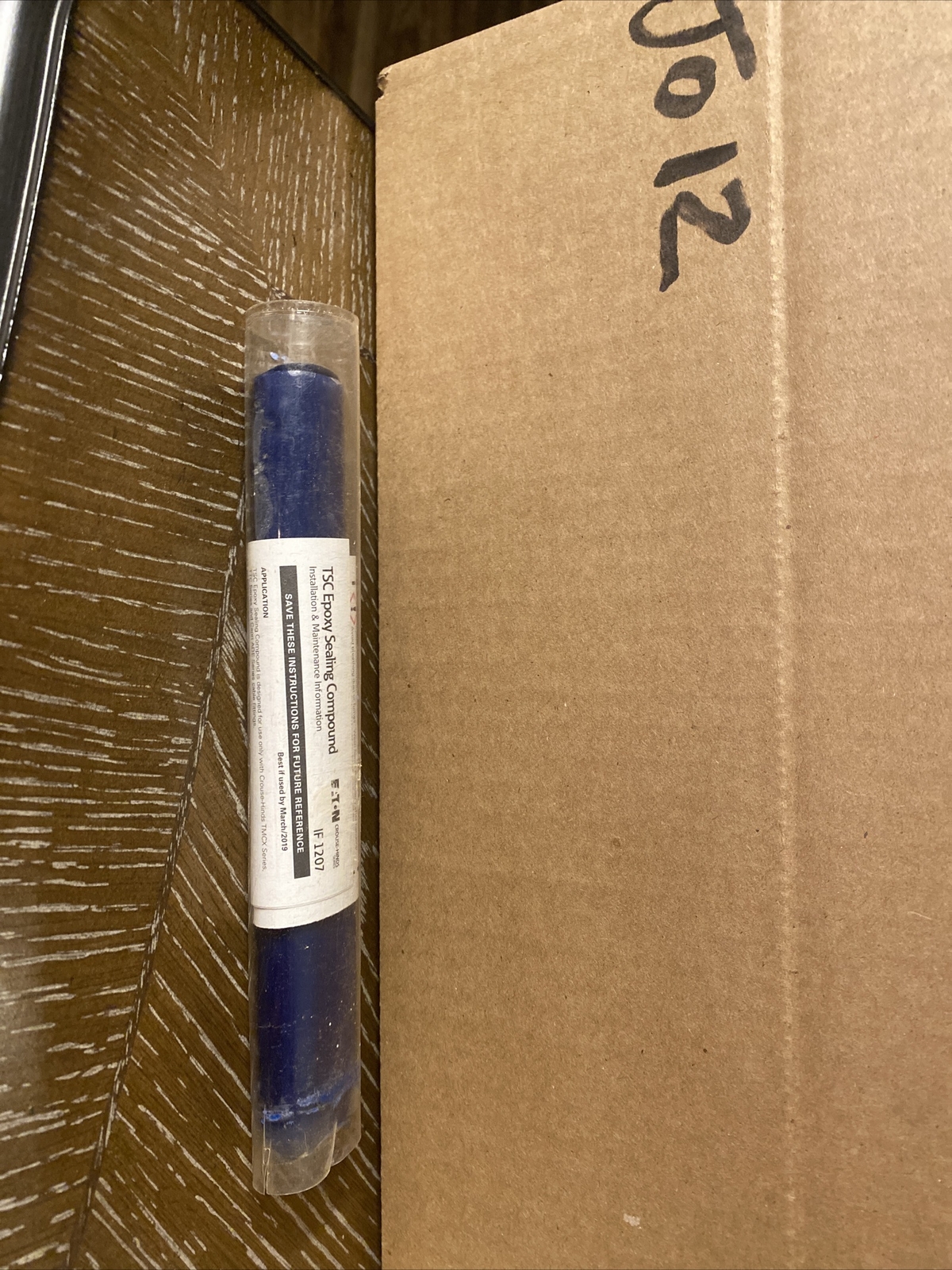 Crouse-Hinds TSC Epoxy Sealing Compound 4OZ Tube. EXPIRED MARCH/2019