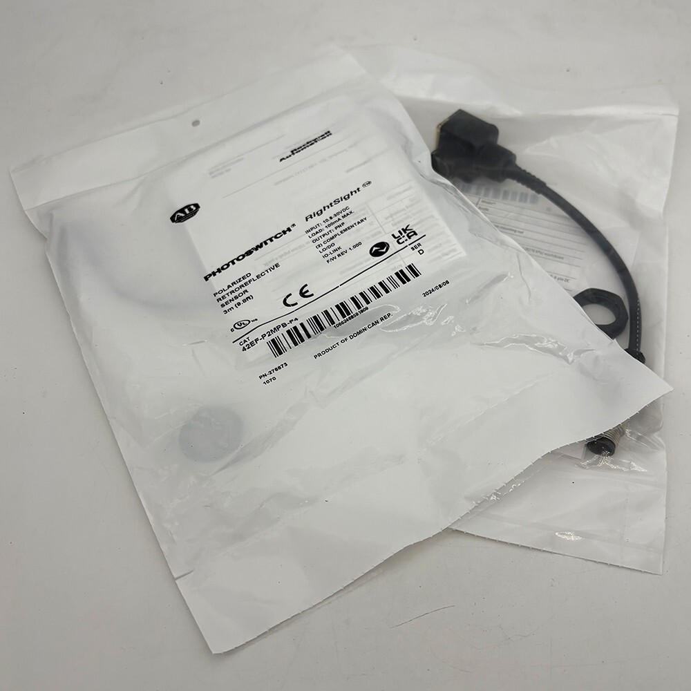 42EF-P8KBC-A2 RightSight Photosensor New Original 42EFP8KBCA2