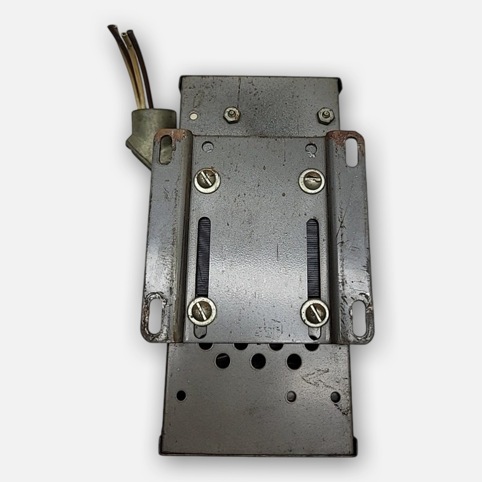 SOLA 23-13-060-2 CONSTANT VOLTAGE TRANSFORMER 1PH, 60HZ