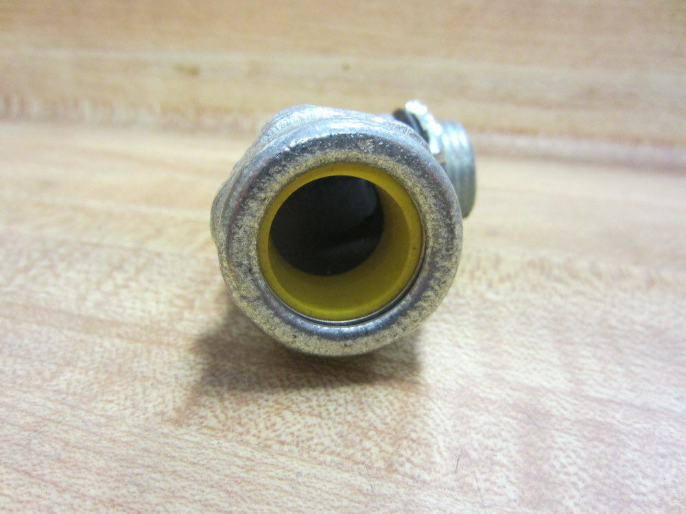 O-Z/Gedney SR-9-507 90 Deg Strain Relief Connectors SR9507 (Pack of 20)