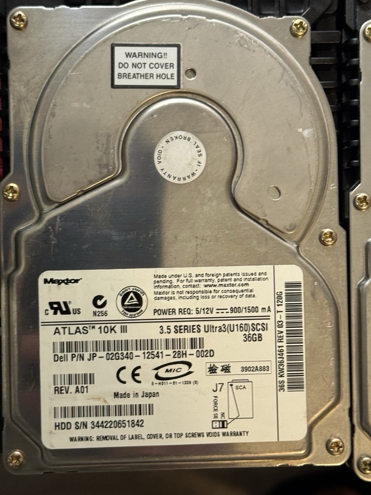 Lot of 12 Hard Drives Seagate WD Maxtor Fujitsu + Brackets UNTESTED