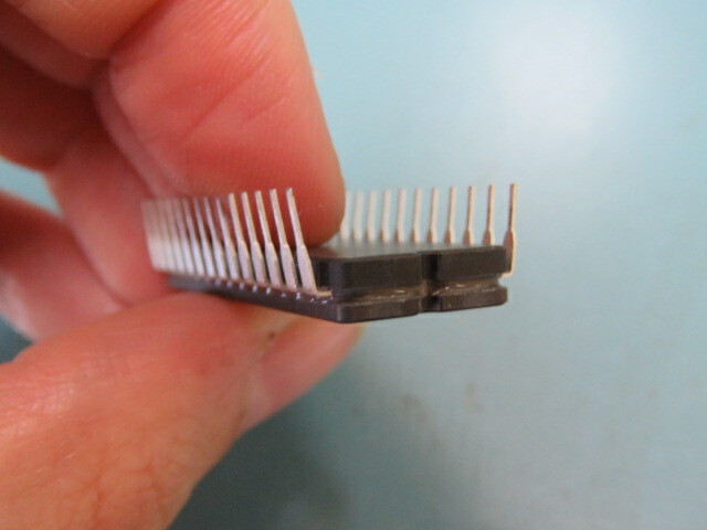 ST MICRO M27C256B-20F1 Qty of 5 per Lot EPROM, 32K x 8, 28 Pin, Ceramic, DIP;