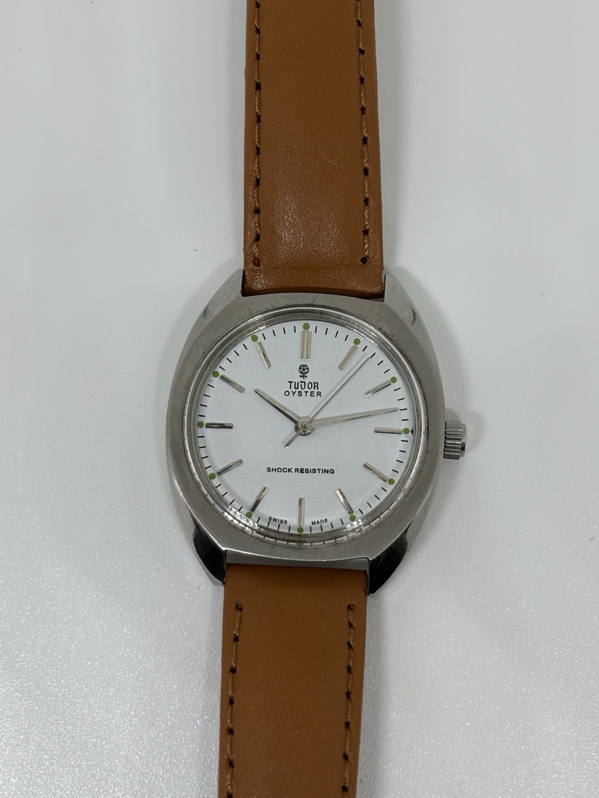 Vintage Tudor Oyster 17 Jewels Manual Winding Swiss Made Men’s Watch White Dial