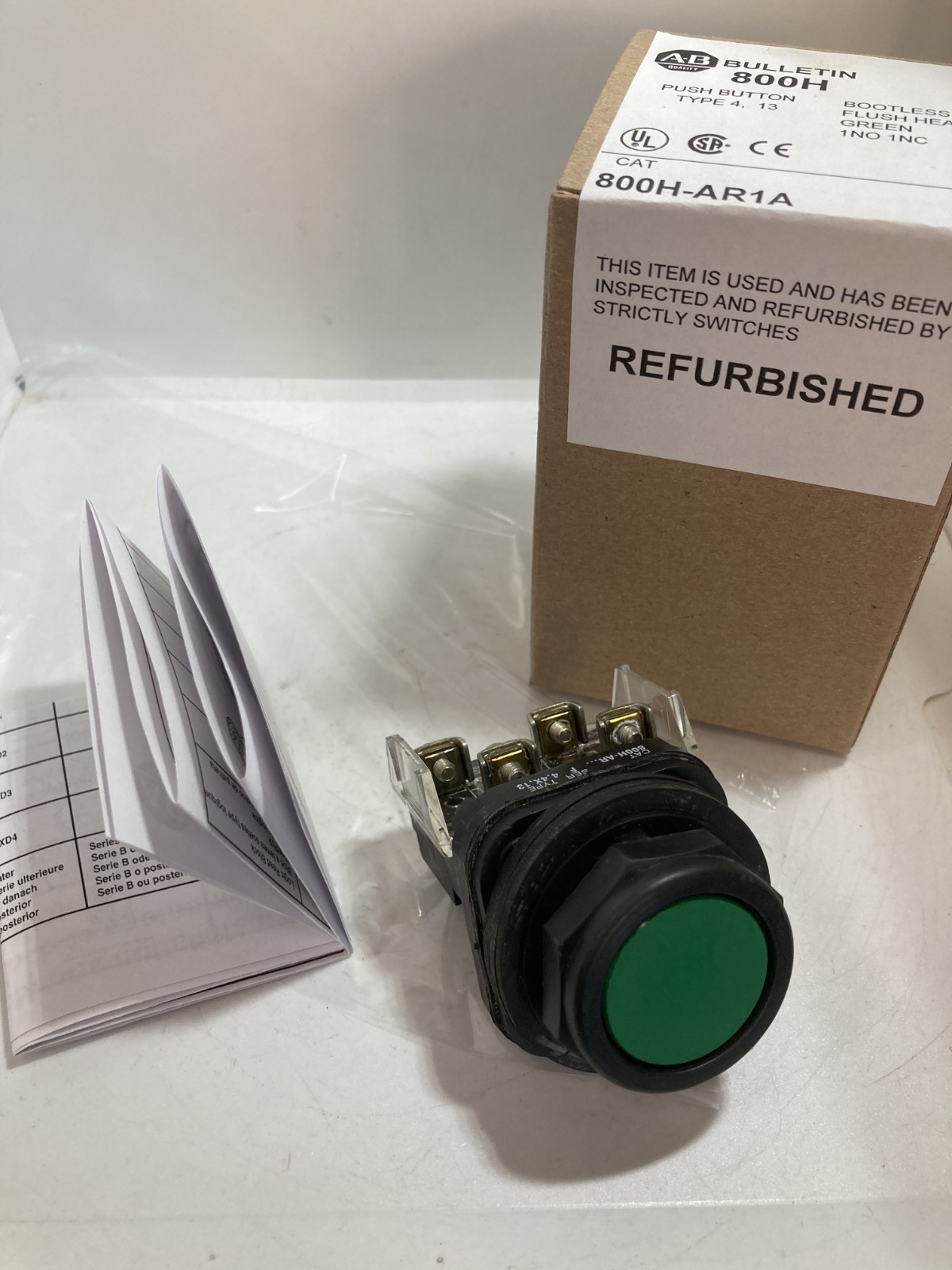 ALLEN BRADLEY 800H-AR1A PUSHBUTTON GREEN FLUSH 1NO/1NC SERIES F