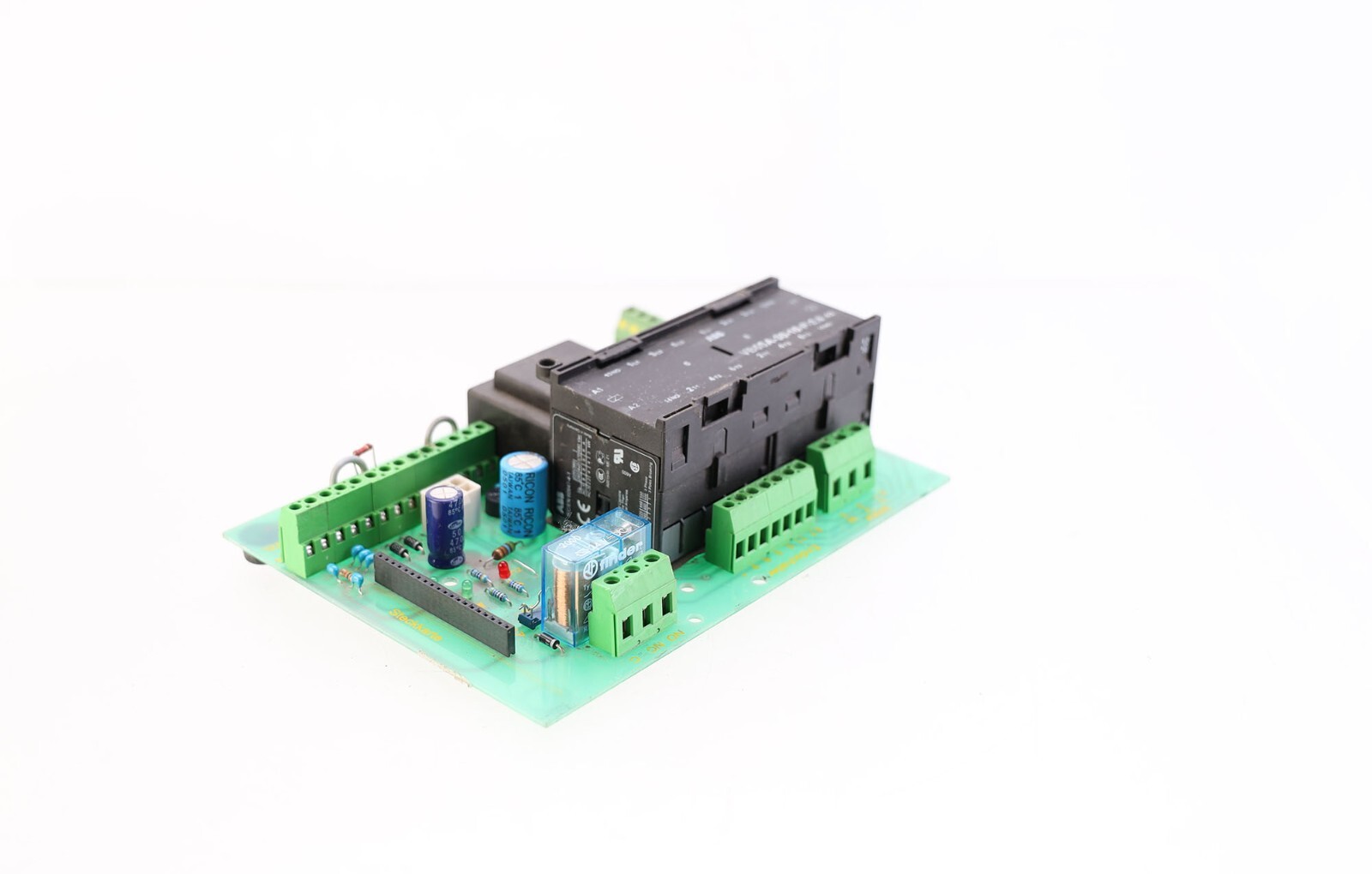234000100B + ABB VB6SA-30-10-P-2.8 VB6SA3010P28