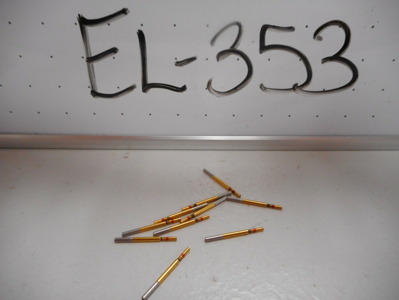 NOS LOT OF 100 MIL-SPEC M39029/56-348 CONTACTS