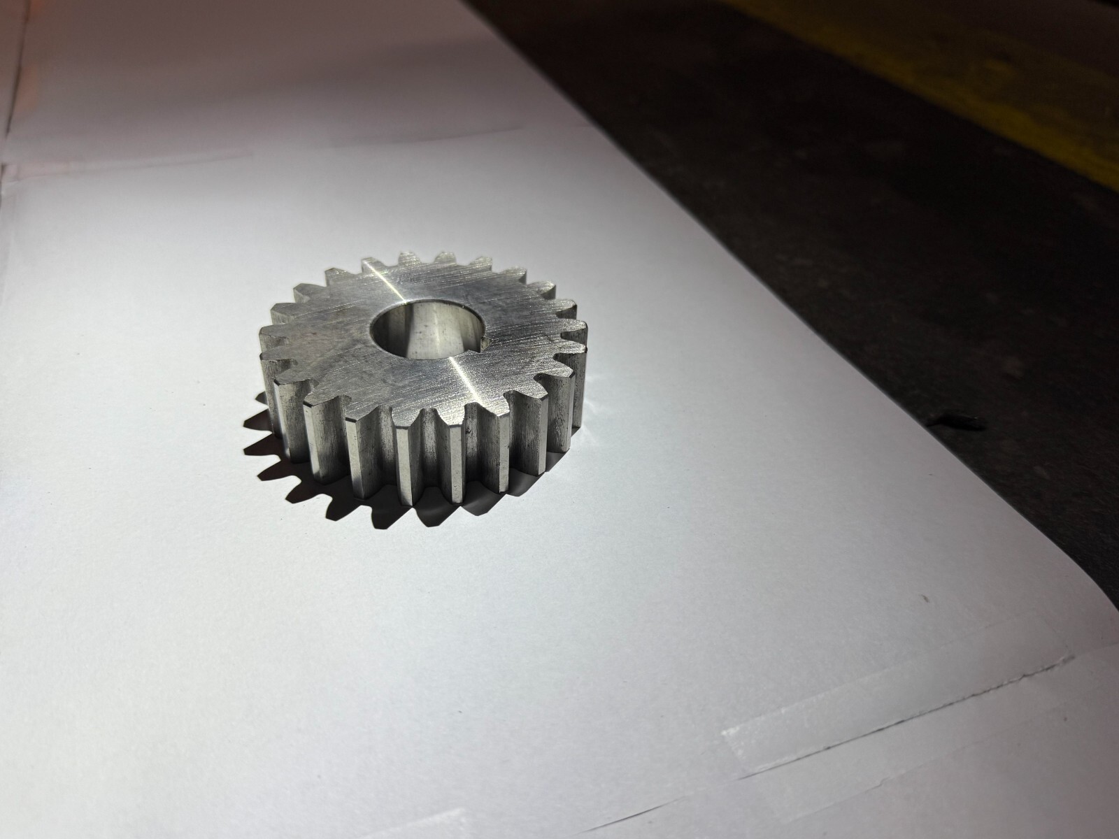 GEAR, PINION. #22741601, KEY #2 BTK 2117 FOR TROLLEY & END TRUCK XC-Z010-013