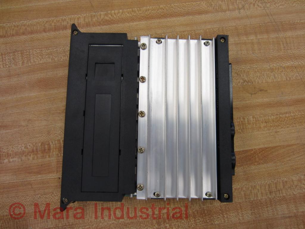 Schneider TSX-DST-882 Output Module TSXDST882 (Pack of 3)