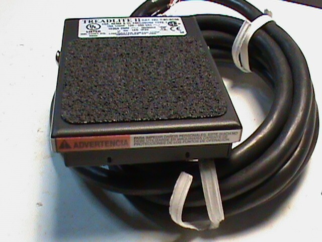 Linemaster Switch T-91-SC36 Treadlite II Foot Operated Switch