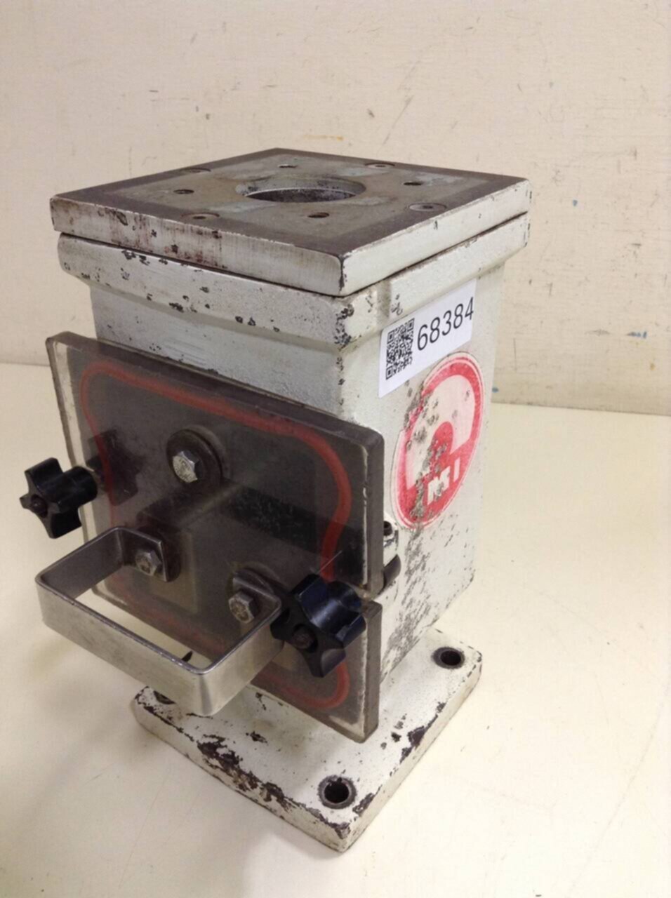 INDUSTRIAL MAGNETICS Drawer Magnet SC1529-0412 Used #68384