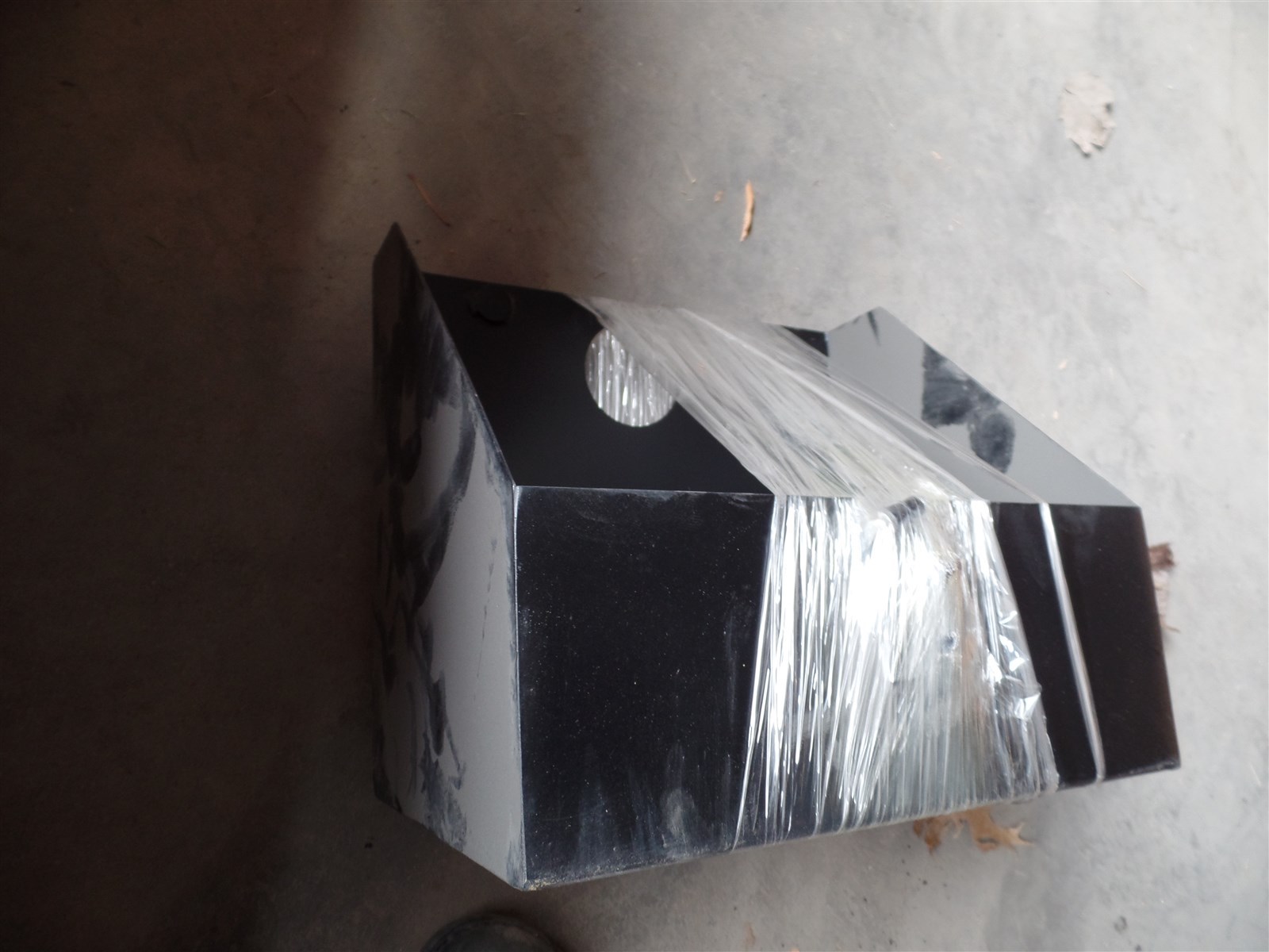 WR25043 BOX/WLDMT-BATTERY,BASE AGCO MASSEY FERGUSON 745 750 750A 760 765 AIR RID
