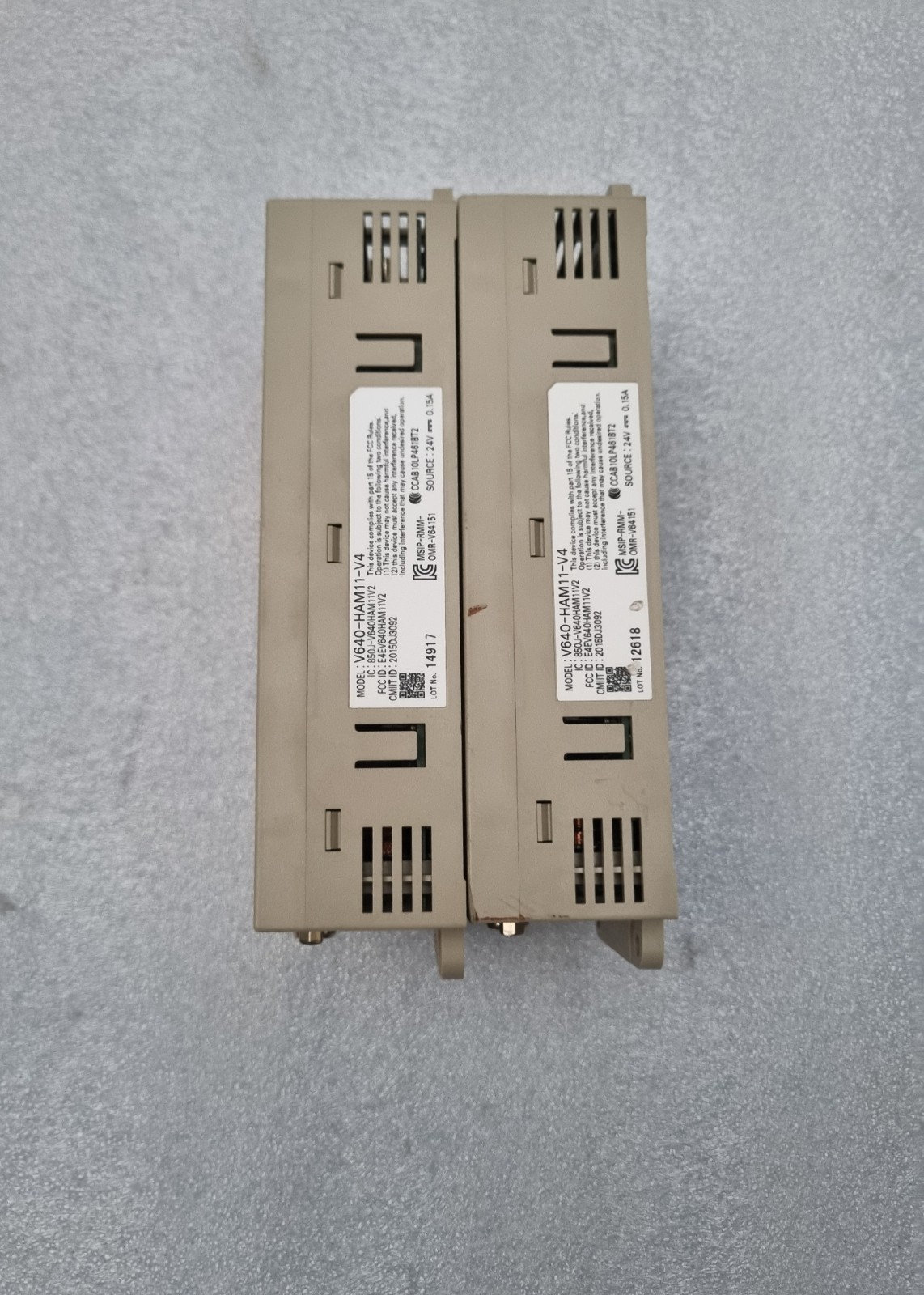 Omron V640-HAM11-V4 CIDRW RFID Amplifier Unit RS232/RS485 24VDC Set of 2