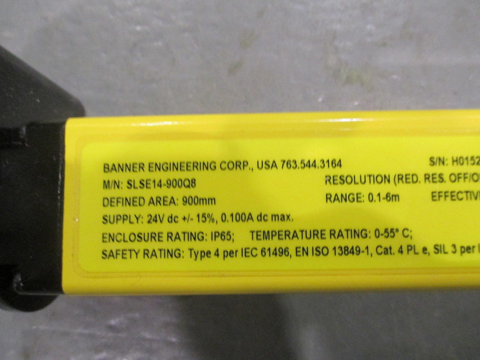 Banner SLSE14-900Q8 EZ-Screen Emitter