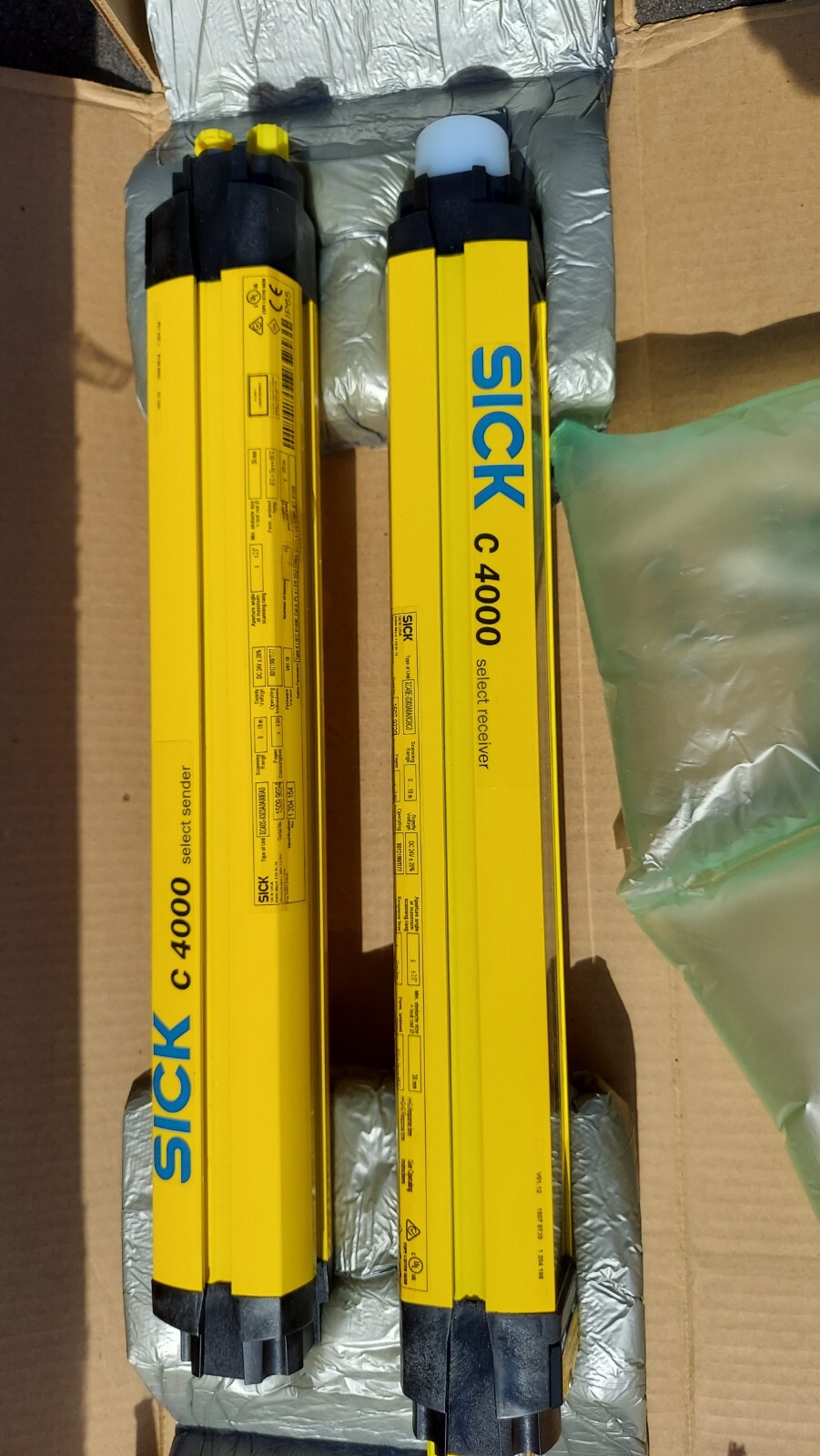 New Sick C4000 Light Curtain Set XC40E-0303A0A0CBC0 XC40S-0303A0A00BA0