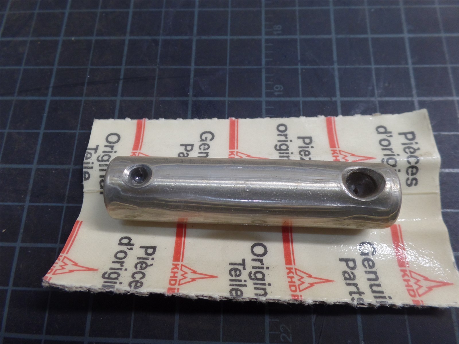 GENUINE KHD 0223-8081 SHAFT PIN, TROJAN O&K 10072709200, TEREX 10-072709200, NOS