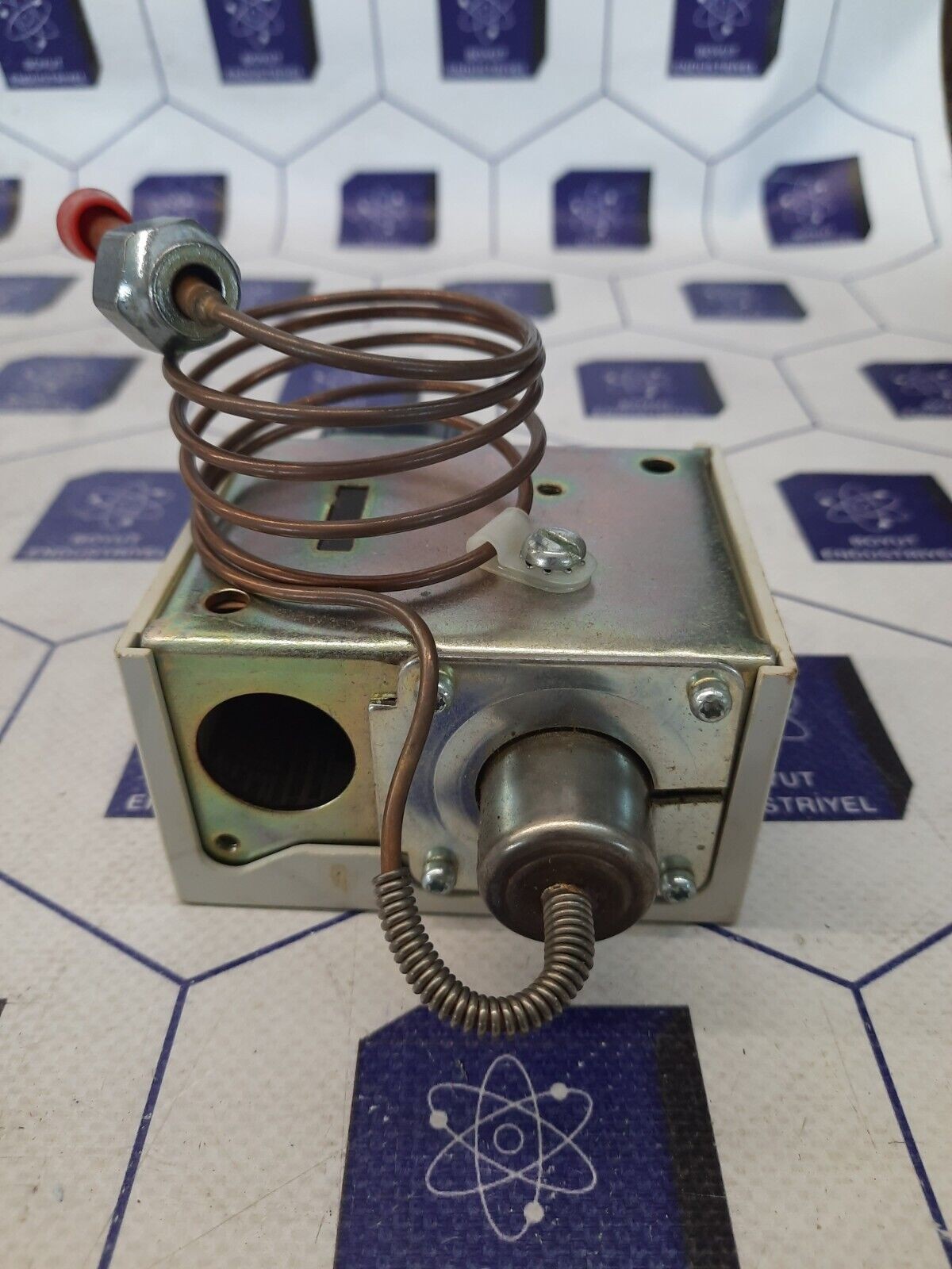 RANCO COMMERCIAL TEMPERATURE CONTROL