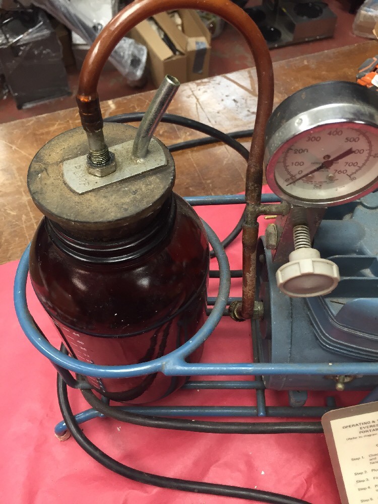 Everest & Jennings H-95 Lightweight Portable Aspirator Machine