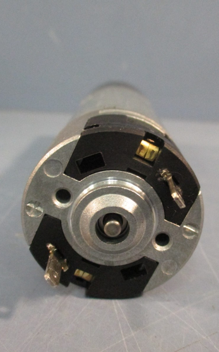 KAG M32X30/I+P32 Planetary Gearhead w/24VDC Motor M32 35rpm 210337 i=93:1