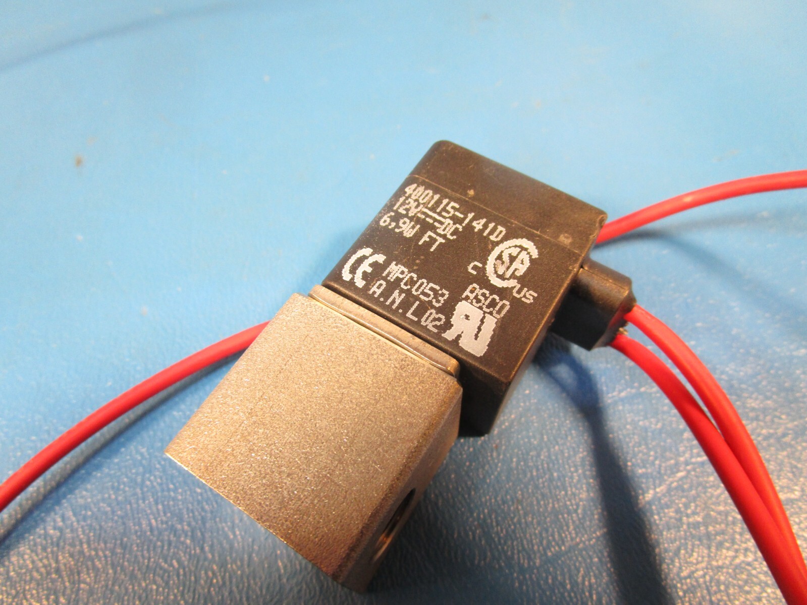 ASCO U8225B008V 12VDC SOLENOID VALVE. 20PSI AIR/ 20PSI WATER / 20 L-OIL