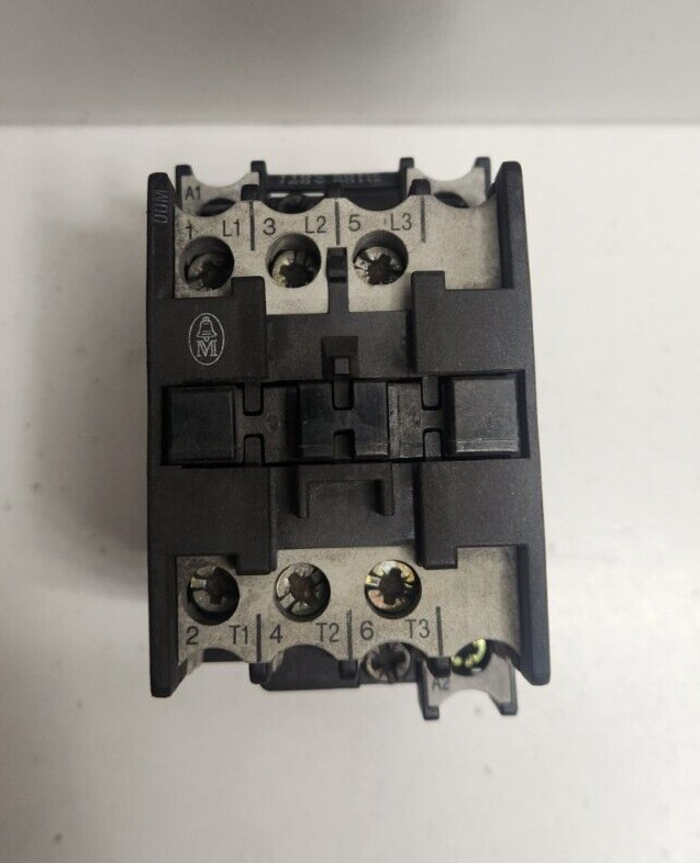 GUARANTEED! MOELLER 20A 3POLE N.O. 120V COIL CONTACTOR DIL00M