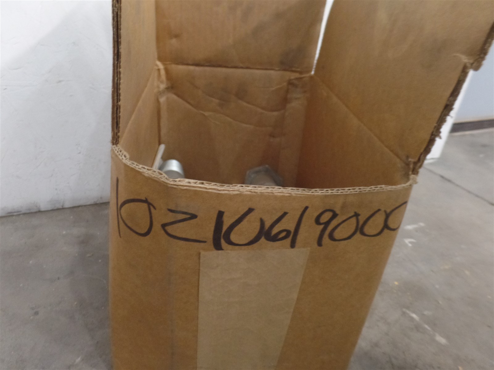GENUINE TROJAN O&K 10210619000, 1.5- 12 X 11.5 BOLT, TEREX 10-210619000, NOS